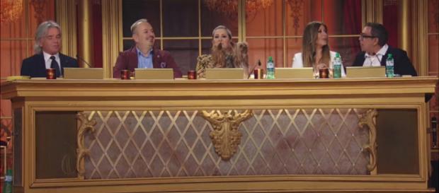 Seconda puntata di 'Ballando con le stelle 13': le pagelle dei concorrenti in gara Seconda puntata di 'Ballando con le stelle 13': le pagelle dei concorrenti in gara