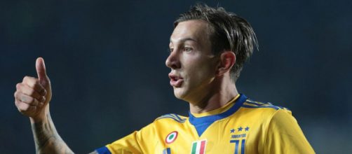 Juventus, ecco come stanno Bernardeschi, Chiellini e Alex Sandro