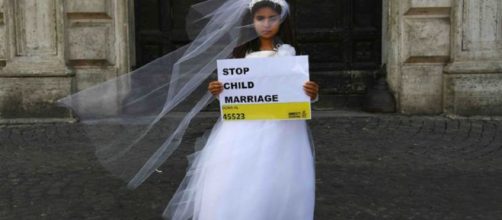 No al matrimonio infantil: (Copyright https://www.express.co.uk/news)