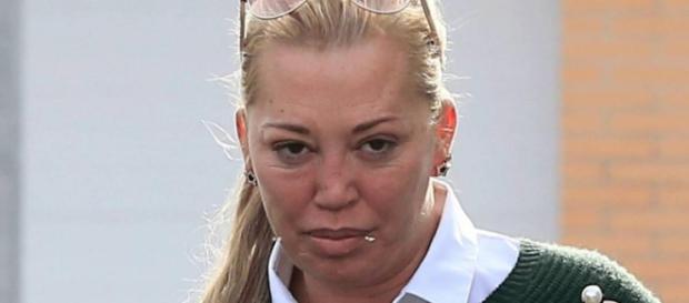 Belén Esteban echa el resto contra Toño Sanchís. Belén Esteban echa el resto contra Toño Sanchís.