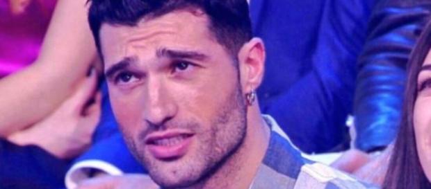 Gossip Uomini e donne: Michael Terlizzi sul trono? Lo 'scoop' di Chi. Gossip Uomini e donne: Michael Terlizzi sul trono? Lo 'scoop' di Chi.