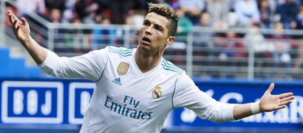L'incroyable geste de Cristiano Ronaldo ! L'incroyable geste de Cristiano Ronaldo !