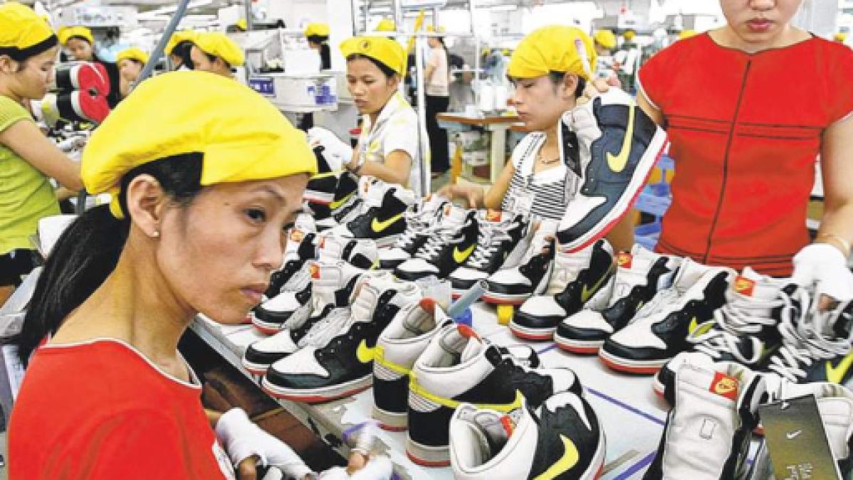 Novedad afijo Circulo Ejecutivos de la marca Nike abandonan la empresa por mala conducta de  empleados