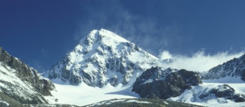 La vetta del Gran Zebrù vista dalla Valtellina (foto: Marco Barci, Wikipedia)