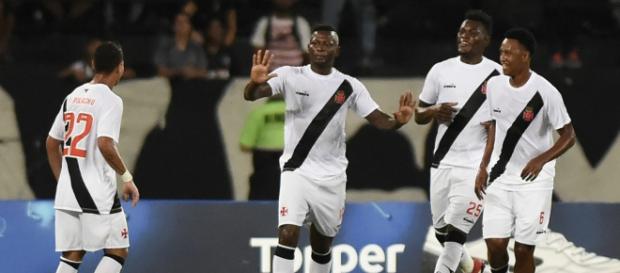 Jogador não quis celebrar o gol. (foto reprodução). Jogador não quis celebrar o gol. (foto reprodução).