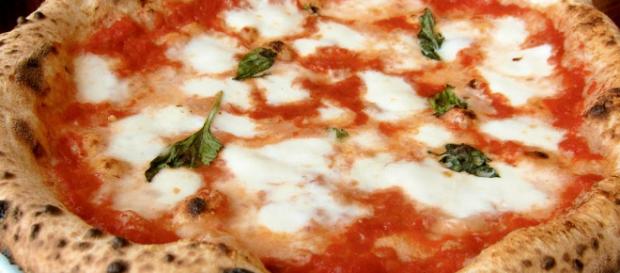 La pizza, patrimonio Unesco dell'umanità, vale oltre 60 miliardi - lifegate.it La pizza, patrimonio Unesco dell'umanità, vale oltre 60 miliardi - lifegate.it