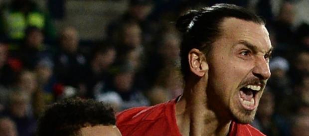 La reacción de Ibrahimovic al premio que recibió CR7 | Pasión ... - pasionfutbol.com La reacción de Ibrahimovic al premio que recibió CR7 | Pasión ... - pasionfutbol.com