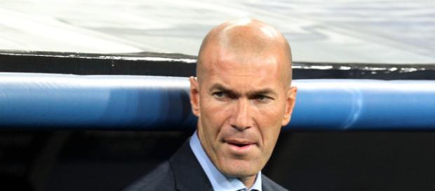 Le PSG veut Zidane pour remplacer Emery ! Le PSG veut Zidane pour remplacer Emery !