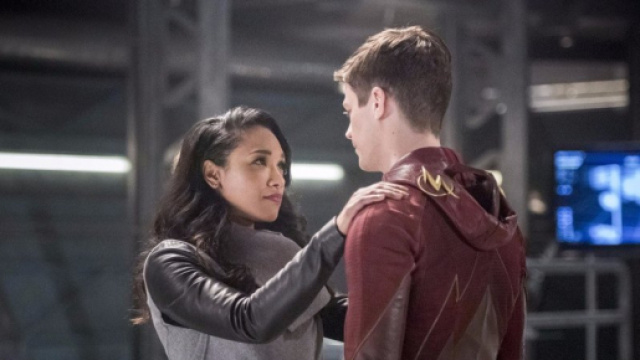 The Flash Barry and Iris GIFs | POPSUGAR Entertainment - popsugar.com