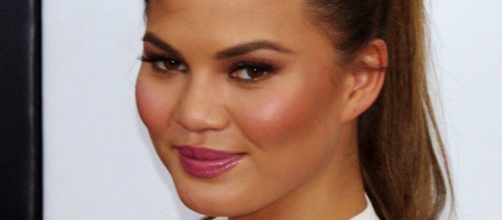 Chrissy Teigen defends her choice to keep her last name. - [Image via Wikimedia Commons - David Shankbone]