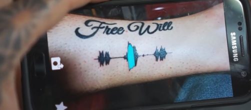 Tatuajes que suenan para recordar y escuchar a tus seres queridos