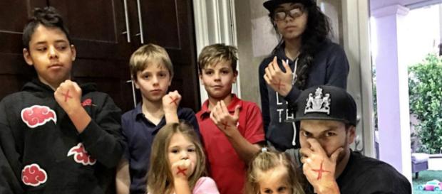 Kevin Federline celebra su 40 cumpleaños en medio de charlas y apoyo infantil - yahoo.com Kevin Federline celebra su 40 cumpleaños en medio de charlas y apoyo infantil - yahoo.com
