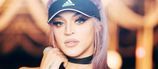 Pabllo Vittar anuncia que está namorado e revela quem é o rapaz. Pabllo Vittar anuncia que está namorado e revela quem é o rapaz.