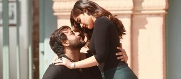 Ileana D'Cruz says 'Raid' co-star Ajay Devgn is one of the easiest ...(Zoom TV/Youtube) Ileana D'Cruz says 'Raid' co-star Ajay Devgn is one of the easiest ...(Zoom TV/Youtube)