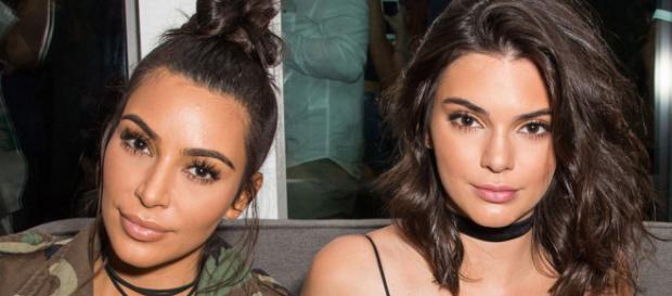 Kim Kardashian y Kendall Jenner disputan su popularidad a base de portadas Kim Kardashian y Kendall Jenner disputan su popularidad a base de portadas