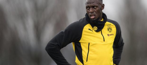 Usain Bolt entrenando con el Borussia Usain Bolt entrenando con el Borussia