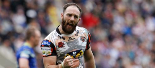 Luke Gale had a stellar game as the Tigers edged out Leeds 24-25. Image Source - thesun.co.uk