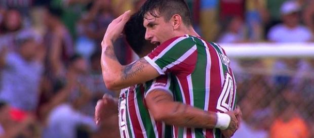 Fluminense derrota o Botafogo, conquista a Taça Rio e garante vantagem do empate nas semifinais do Carioca (Foto: Reprodução/ TV Globo) Fluminense derrota o Botafogo, conquista a Taça Rio e garante vantagem do empate nas semifinais do Carioca (Foto: Reprodução/ TV Globo)