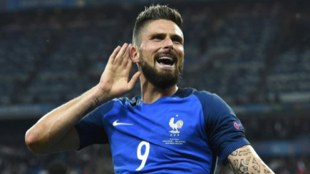 Remplaçant en club, Olivier Giroud enchaîne les buts en sélection (eurosport.fr).
