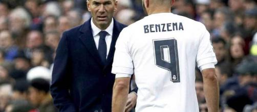 Benzema saldrá del club merengue este verano