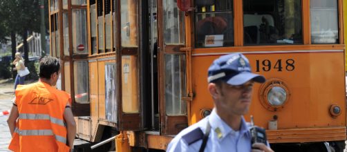 Vecchio tram in servizio a Roma