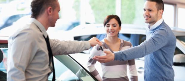 Algunos consejos que debes tomar en cuenta antes de comprarte un auto nuevo Algunos consejos que debes tomar en cuenta antes de comprarte un auto nuevo