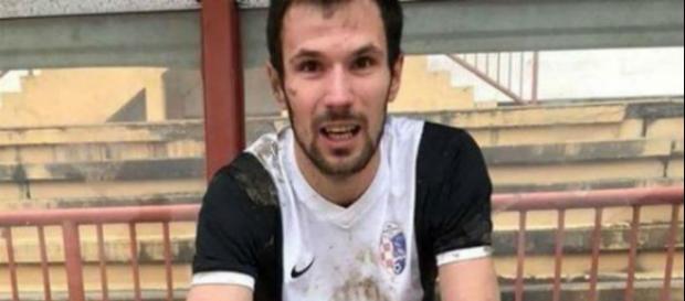 Bruno Boban, jogador de 25 anos, morre em campo Bruno Boban, jogador de 25 anos, morre em campo