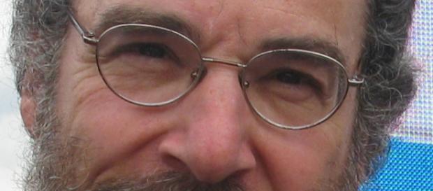 Mandy Patinkin as Saul Berenson by JeffHardywhyx (talk) via own work Mandy Patinkin as Saul Berenson by JeffHardywhyx (talk) via own work