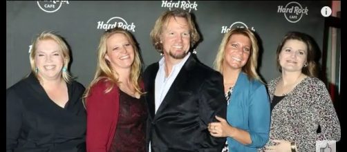 Kody Brown and his 'Sister Wives.' - [Image from Free Travel / YouTube screencap]