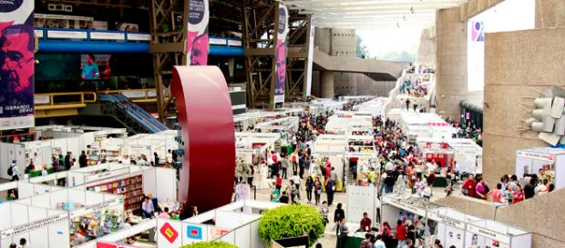 Gran Remate de Libros en el Auditorio Nacional - izq.mx Gran Remate de Libros en el Auditorio Nacional - izq.mx