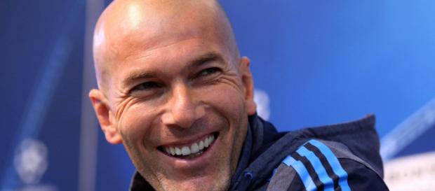 Mercato : L'incroyable rumeur concernant Zidane ! Mercato : L'incroyable rumeur concernant Zidane !