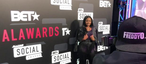 Reginae Carter y YFN Lucci coronados a la realeza del baile 'InstaGala' Reginae Carter y YFN Lucci coronados a la realeza del baile 'InstaGala'