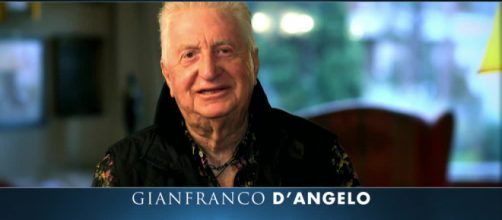 Funerali Frizzi, fa discutere il post di Gianfranco D'Angelo