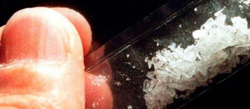 Mamme scoprono i pusher: spacciavano shaboo, la droga che deturpa ... - ilgazzettino.it