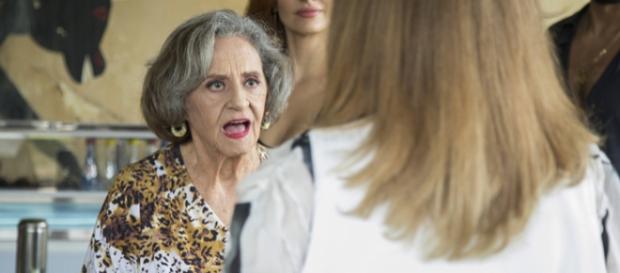 Caetana e Sophia vão fazer um pacto até o final da trama Caetana e Sophia vão fazer um pacto até o final da trama