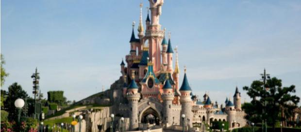Ci sarà un film ambientato nel parco Disney? Ci sarà un film ambientato nel parco Disney?