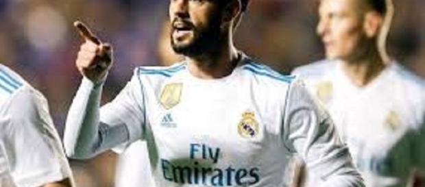 Isco le canta una verdad a Zidane Isco le canta una verdad a Zidane