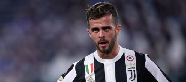 PSG: ¡El club ofrece una cantidad increíble para Pjanic! PSG: ¡El club ofrece una cantidad increíble para Pjanic!