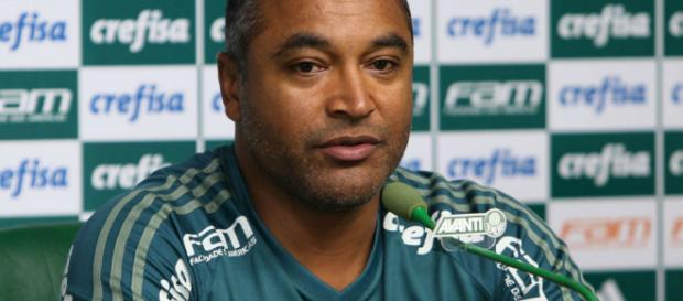 Roger Machado pode ter desfalque. (foto reprodução). Roger Machado pode ter desfalque. (foto reprodução).