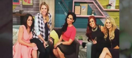 MTV's teen moms, depicting Jenelle Evans on the far left. (Image from News Hollywood / YouTube.)