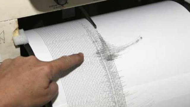 Paura a L'Aquila, nella notte scossa di 3.9 Richter