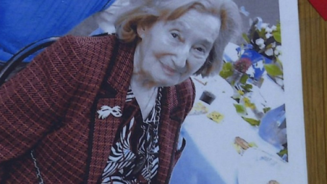 Hommage à Mireille Knoll : une marche blanche émaillée de tensions