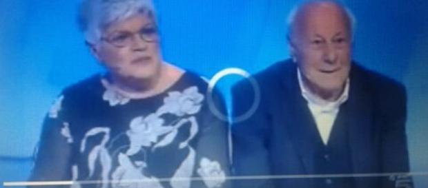 La signora Luciana con Nando a C'è Posta per Te La signora Luciana con Nando a C'è Posta per Te