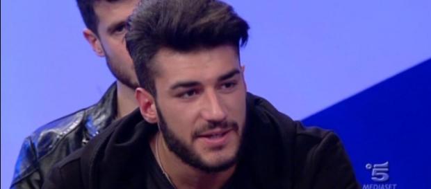 Uomini e Donne : Lorenzo si dichiara a Nilufar - nicolò | melty - melty.it Uomini e Donne : Lorenzo si dichiara a Nilufar - nicolò | melty - melty.it