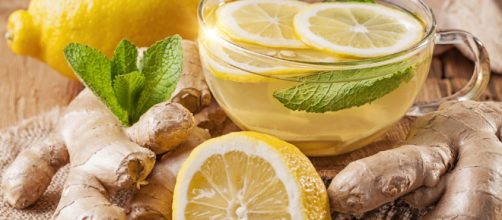 Detox: acqua limone e zenzero.