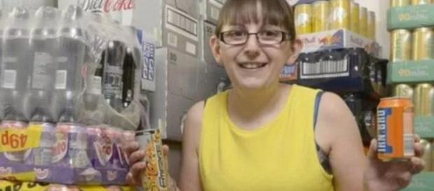 A menina viciada em energético A menina viciada em energético