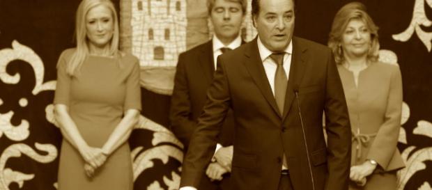 Cristina Cifuentes ante nuevas pruebas de su ilegalidad Cristina Cifuentes ante nuevas pruebas de su ilegalidad
