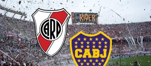 O estádio Monumental Núnez cheio para receber o dérbi da capital argentina. O estádio Monumental Núnez cheio para receber o dérbi da capital argentina.