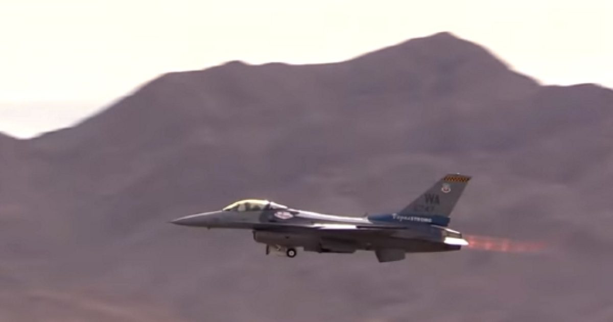Air Force F16 jet crashes at Nellis Air Force Base