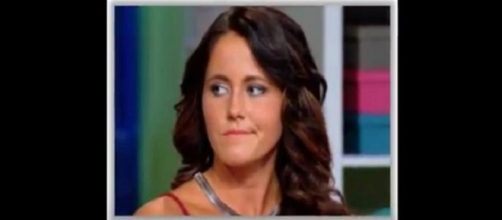 Jenelle is causing her filming crew too many headaches. [image source: CNN Today/YouTube]
